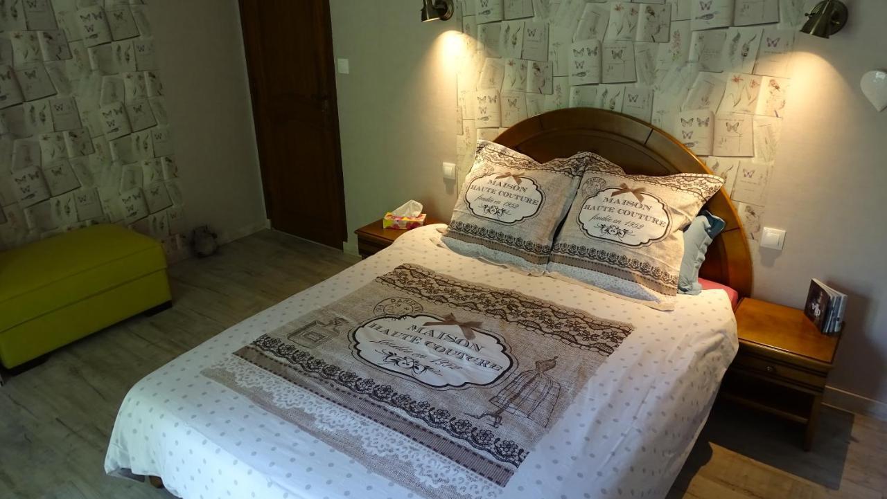 Chambres De Montheard La Bazoge Eksteriør bilde